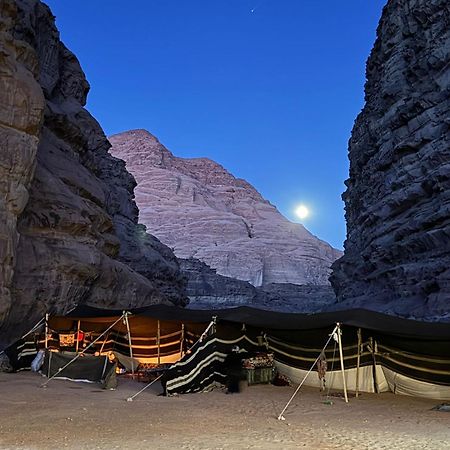 Wadi Rum Desert Secret Camp ワディ ・ラム エクステリア 写真