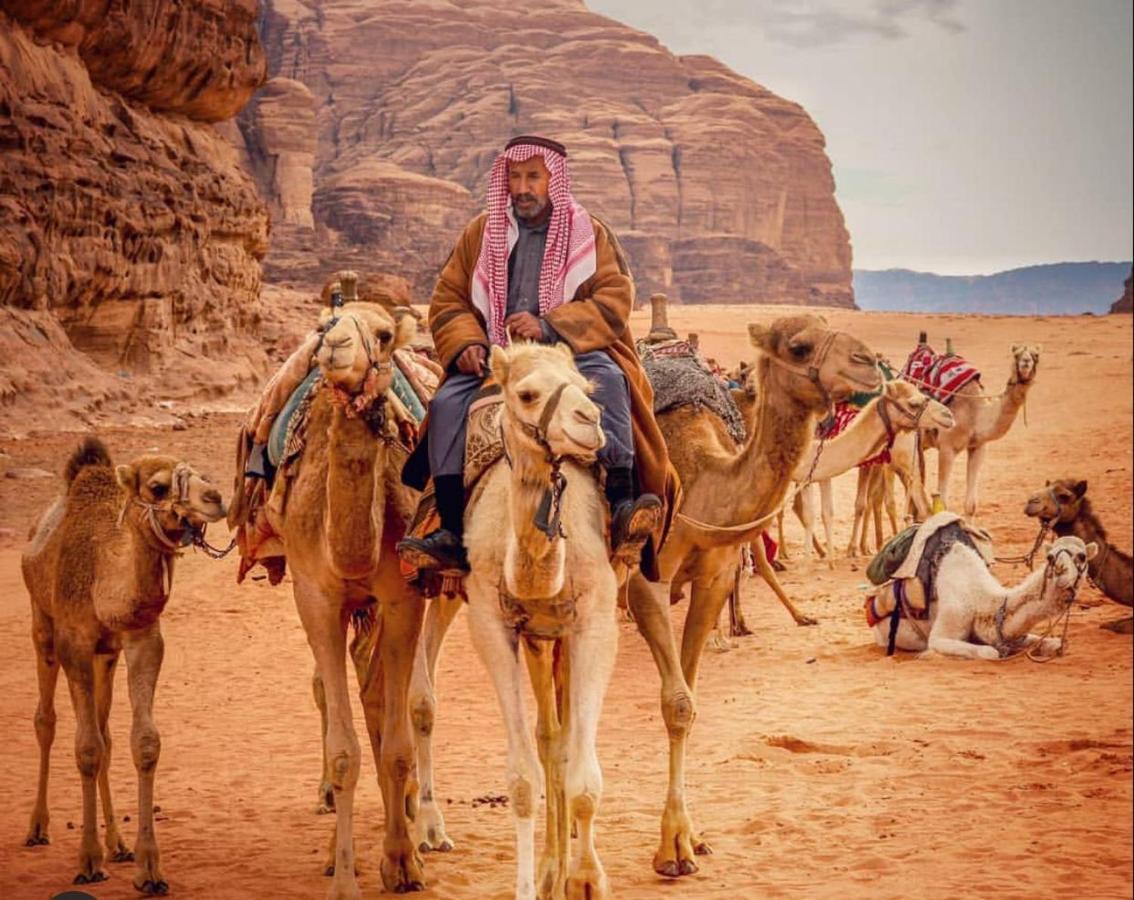 Wadi Rum Desert Secret Camp ワディ ・ラム エクステリア 写真
