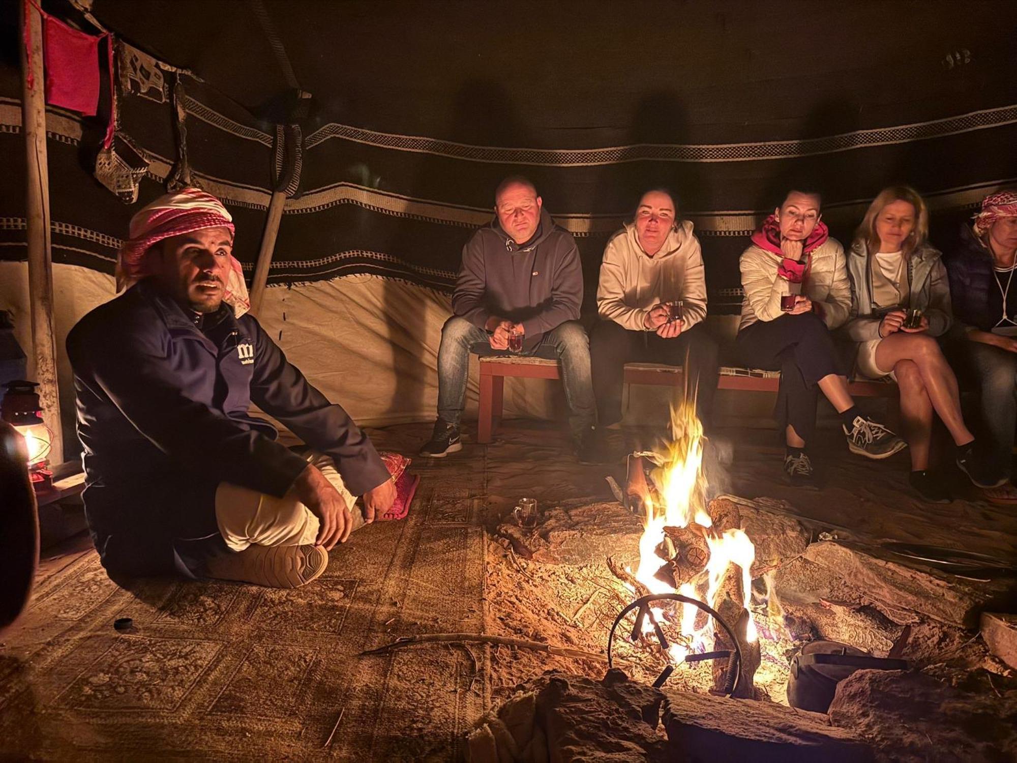 Wadi Rum Desert Secret Camp ワディ ・ラム エクステリア 写真