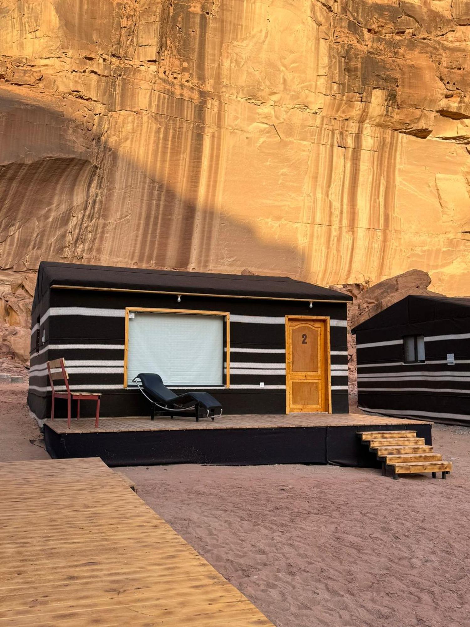 Wadi Rum Desert Secret Camp ワディ ・ラム エクステリア 写真