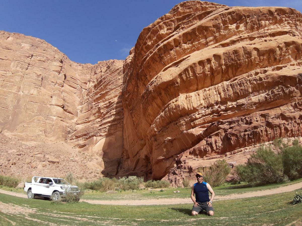Wadi Rum Desert Secret Camp ワディ ・ラム エクステリア 写真