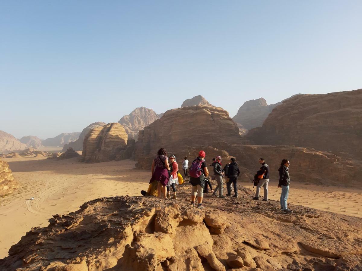 Wadi Rum Desert Secret Camp ワディ ・ラム エクステリア 写真