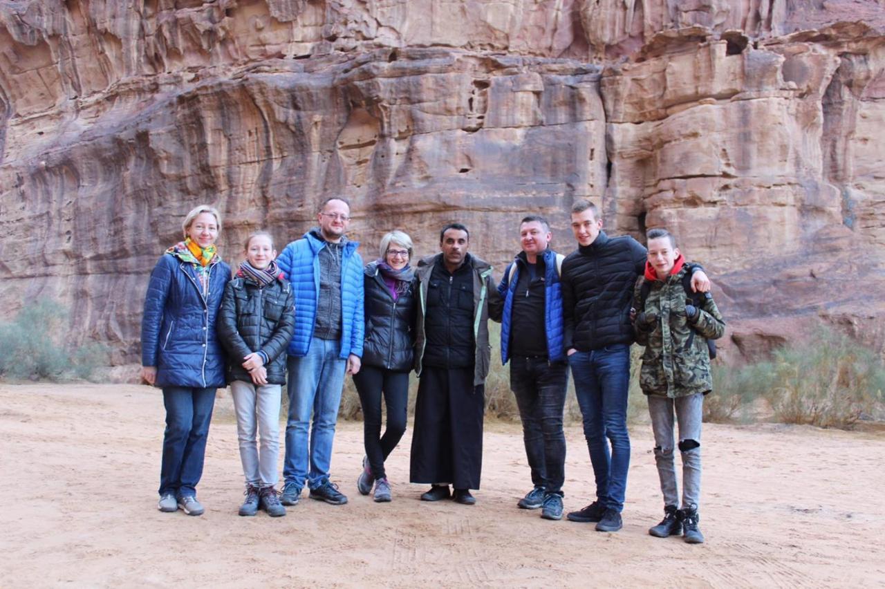 Wadi Rum Desert Secret Camp ワディ ・ラム エクステリア 写真